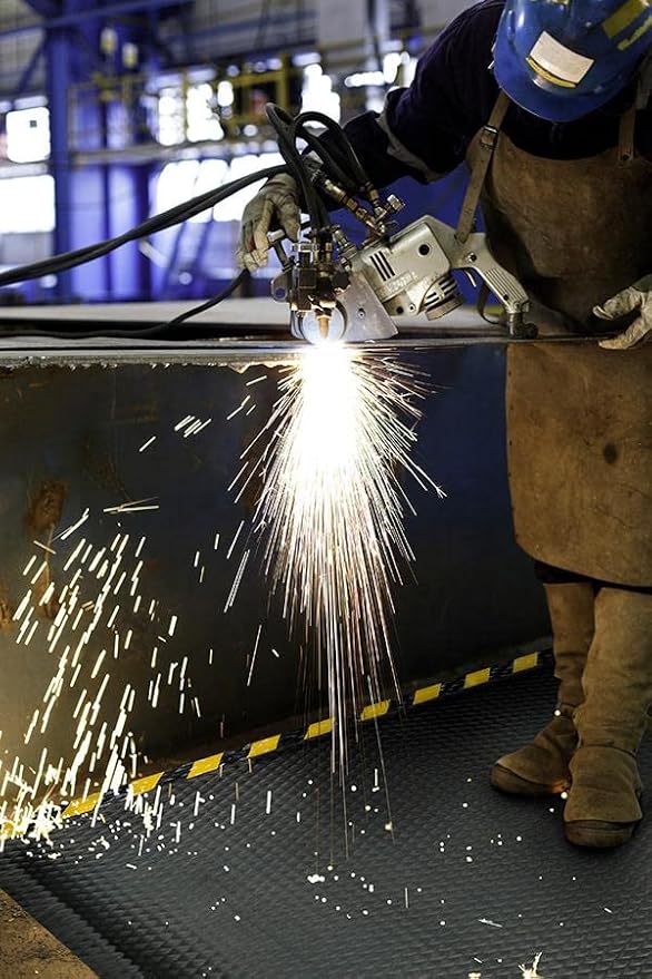 American Floor Mats Hog Heaven 5/8 inch Black & Black Border 4' x 8' Nitrile Backed Anti-Fatigue Comfort Mat