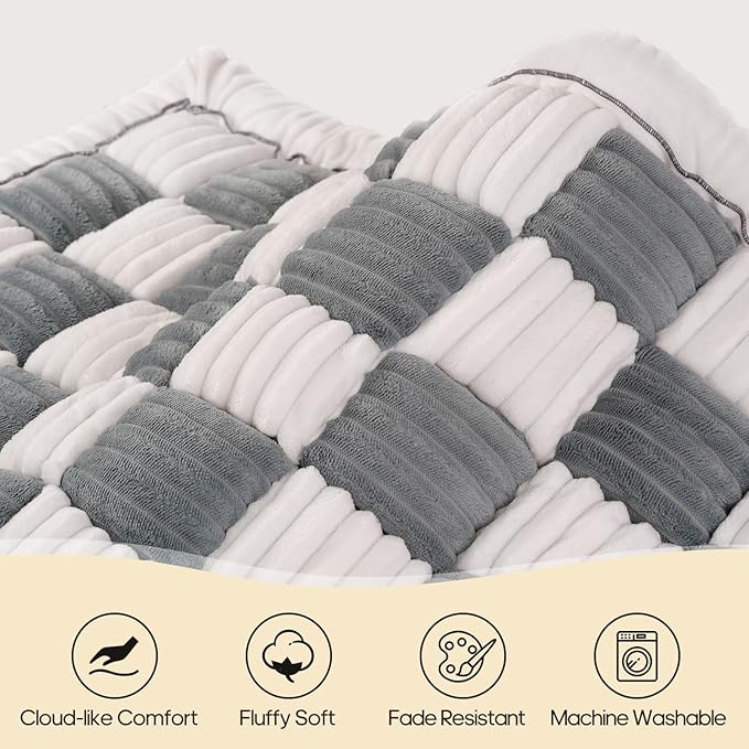 Backseat Pet Bed Mat, Non-Slip Plaid Dog Bed for Car Back Seat, Flannel Backseat Dog Bed, Fit for Backseat Extenders and Trucks SUVs (Bluegrey&White, 24.8x54 inch)