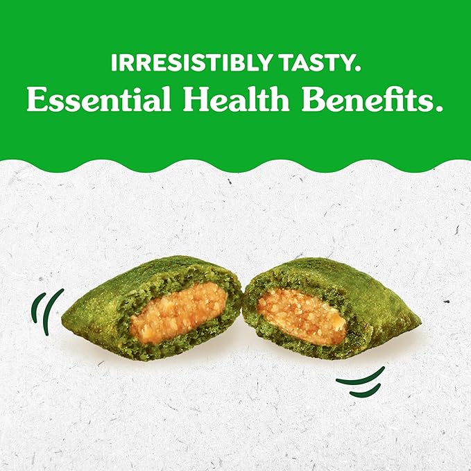 Greenies Feline Smartbites Skin & Fur Health Crunchy and Soft Cat Treats, Salmon Flavor, 4.6 oz. Pack
